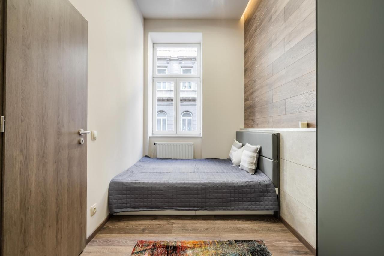Chic Comfort Suite For 6 By Oktogon Budapest Eksteriør billede