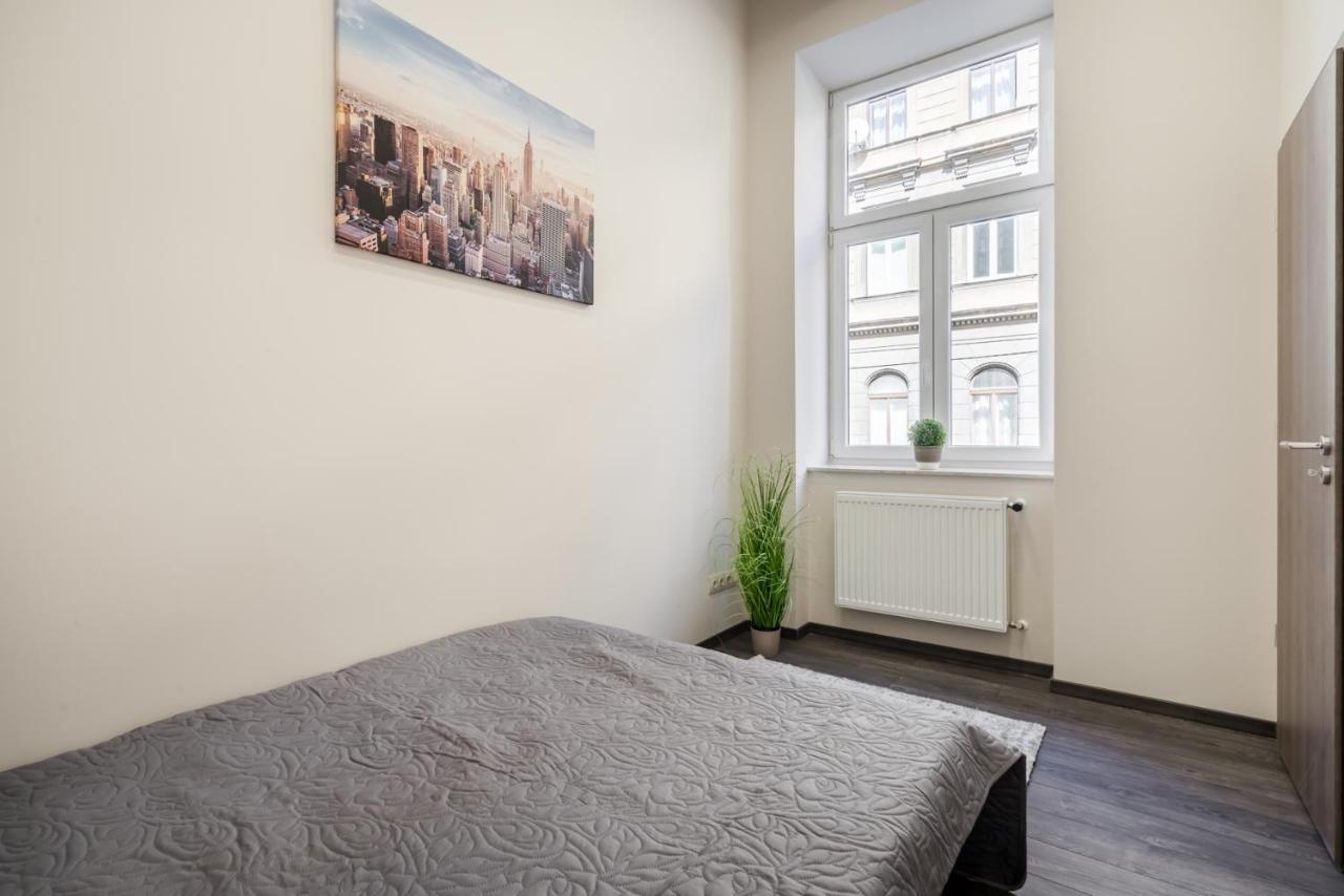 Chic Comfort Suite For 6 By Oktogon Budapest Eksteriør billede